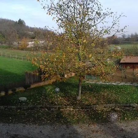 Il Fiore Nel Campo Apartman Caraglio