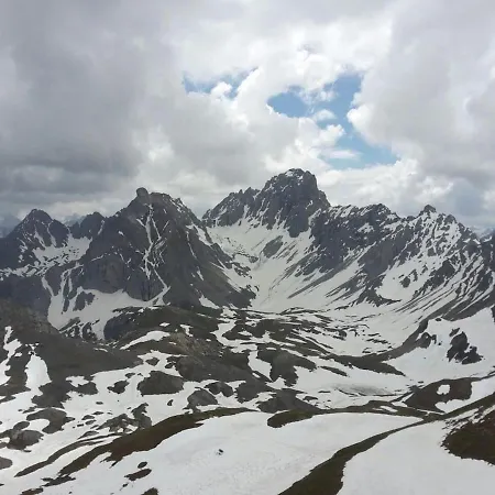 Il Fiore Nel Campo Appartement *
